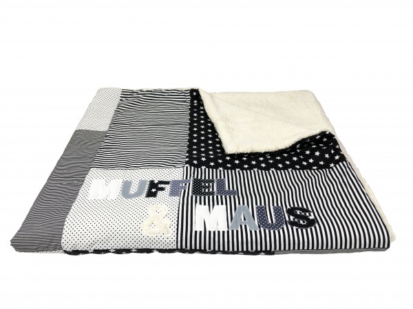 Kuscheldecke Sterne schwarz ab XL